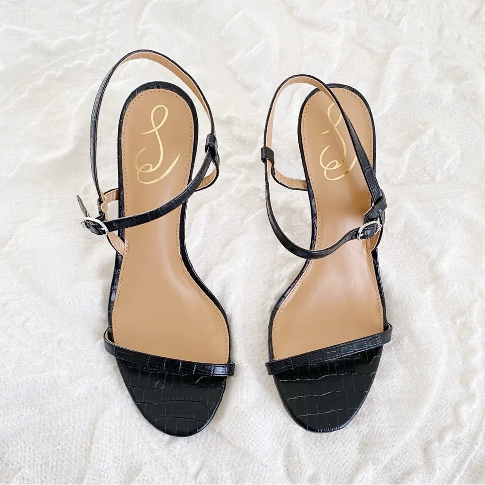 Sam Edelman Doran Strappy Heeled Sandal
New $130 - Picture 6 of 9